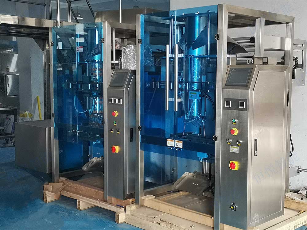 衣領(lǐng)立式餡料包裝機