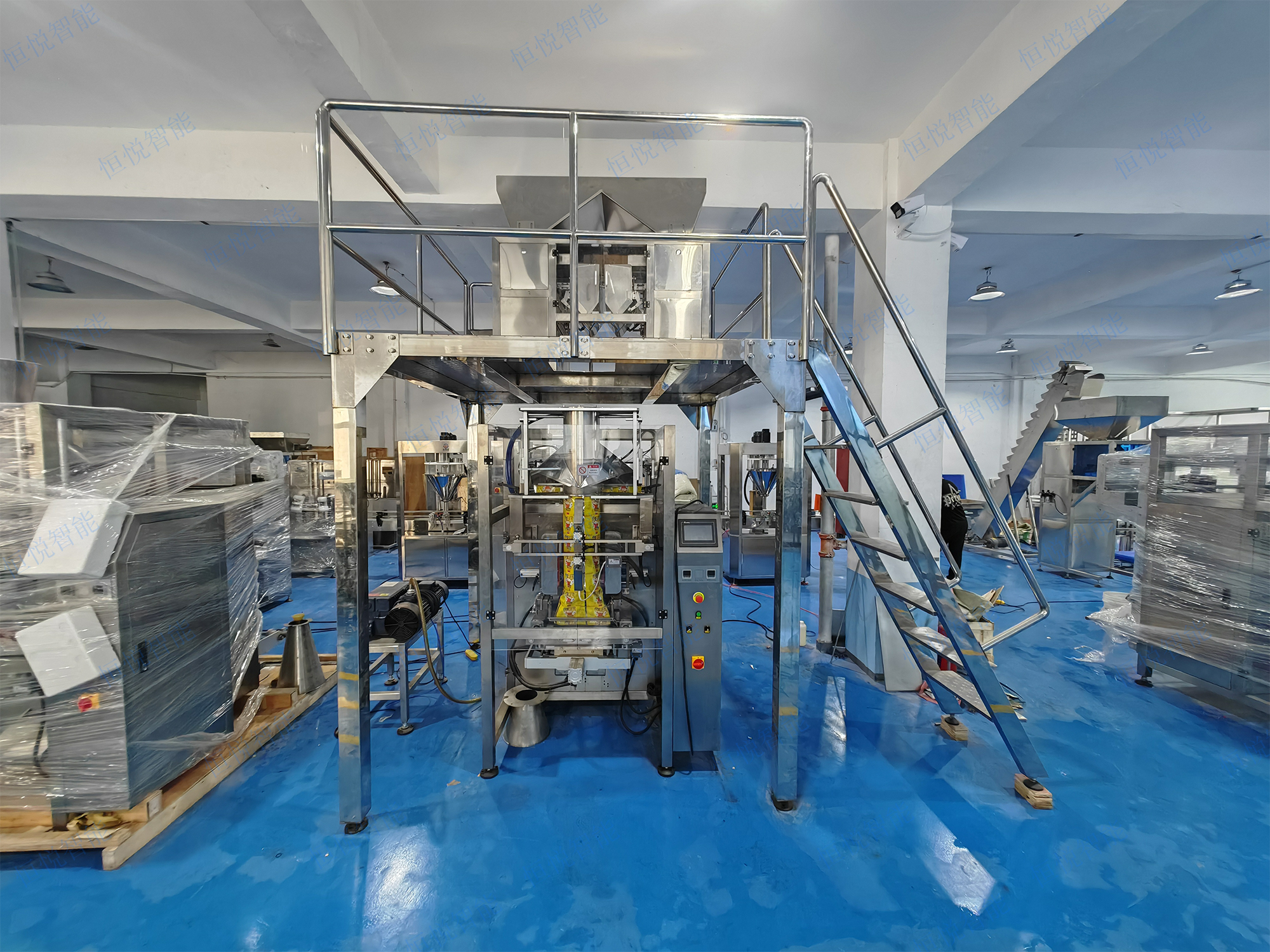 大米自動稱重包裝機是大米加工、倉儲、銷售環(huán)節(jié)的核心設(shè)備