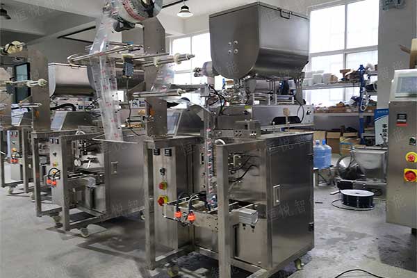 全自動(dòng)醬體包裝機(jī)，價(jià)格優(yōu)惠廠家供應(yīng)