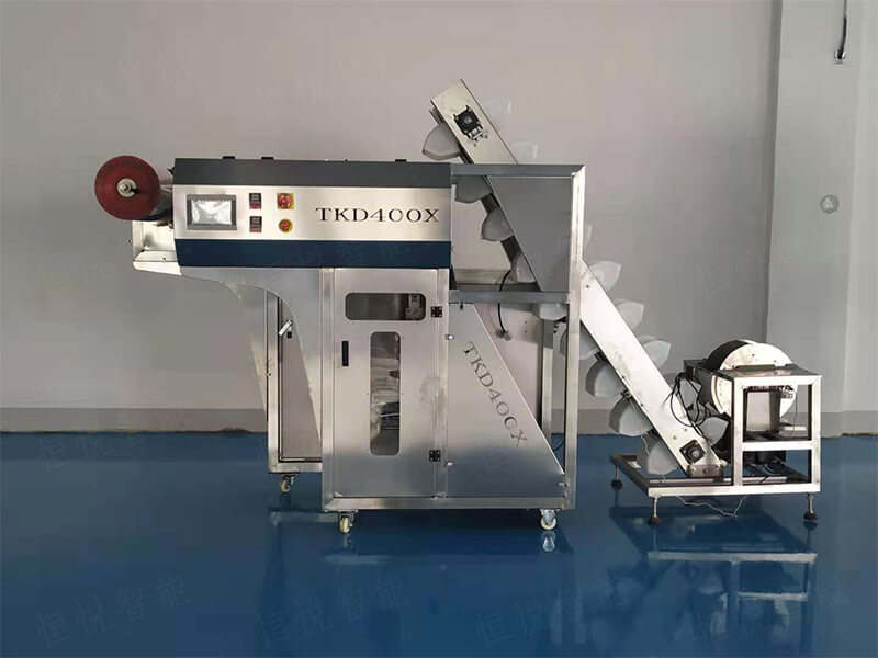 稱重式半自動土豆粉包裝機 稱重式半自動土豆粉包裝機