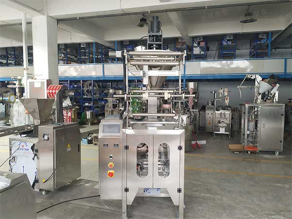 全自動粉劑包裝機，螺桿定量快準穩(wěn)