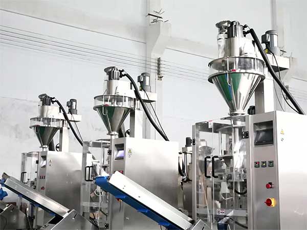 全自動(dòng)粉劑包裝機(jī)是集機(jī)械、電氣、光學(xué)等為一體的機(jī)電設(shè)備